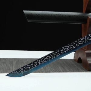 Espada de hoja recta negra
