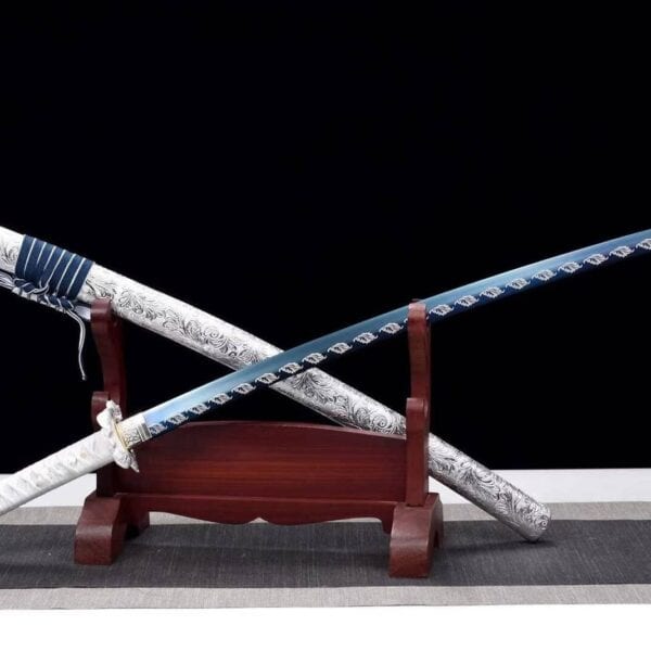 Katana Blanca Hoja Azul