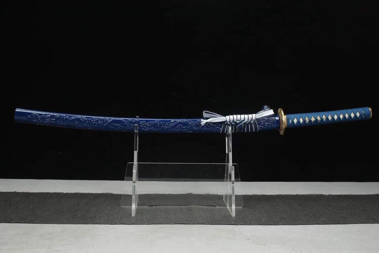 Katana Azul Y Blanca, Acero T10
