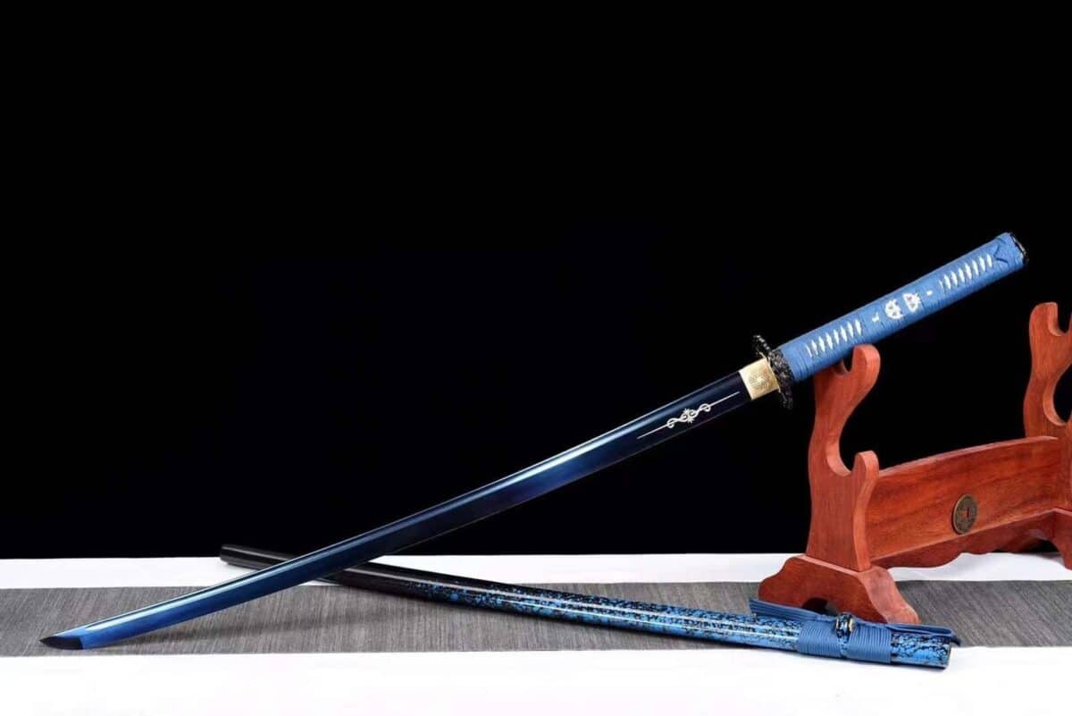 Katana Negra Azul