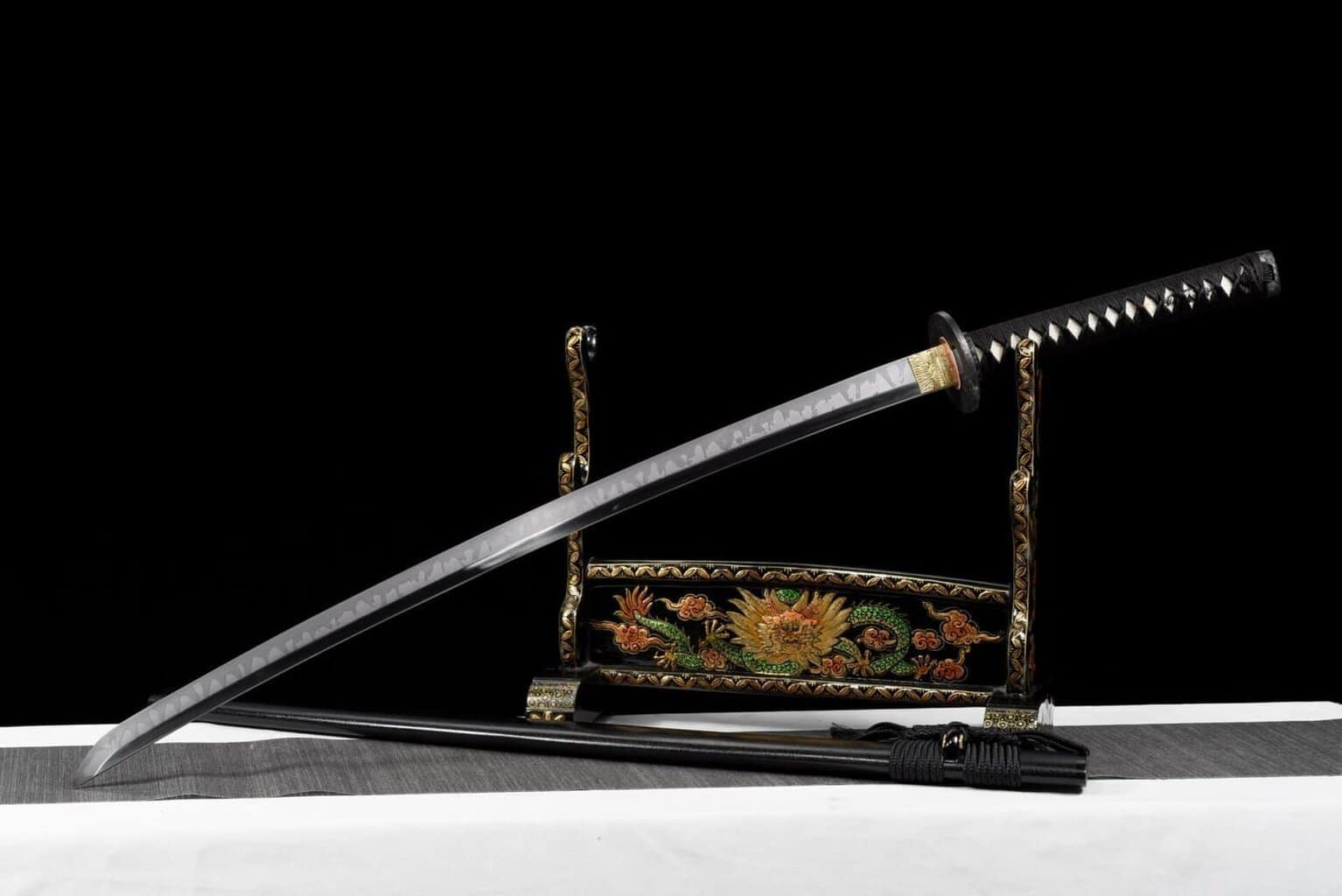 Katana Dragón Negro