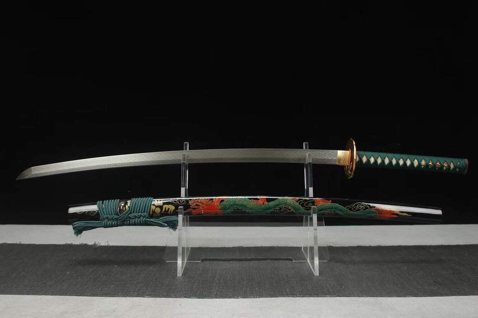 Katana Dragón Verde