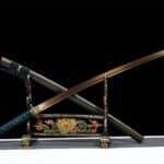 Katana Dragón, Hoja Dorada