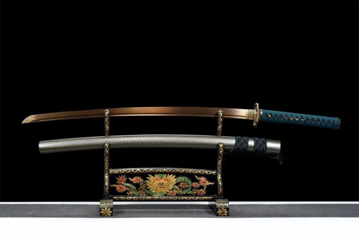 Katana Dragón, Hoja Dorada