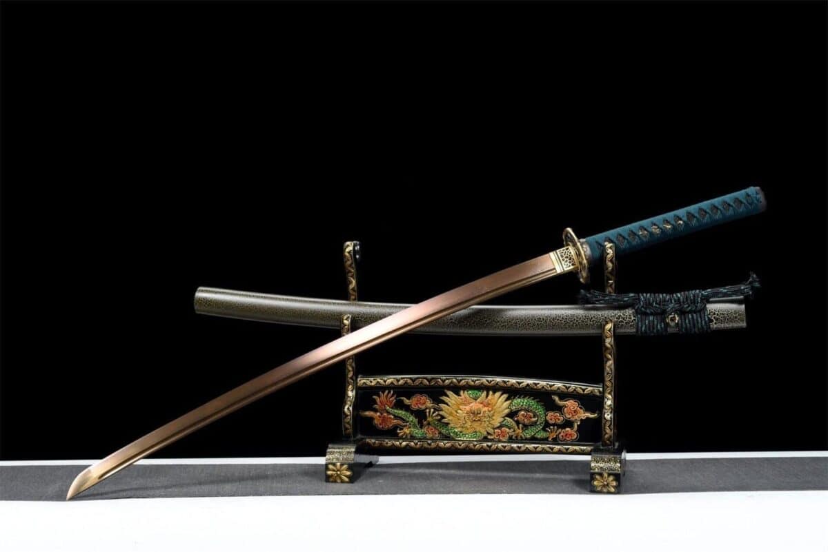 Katana Dragón, Hoja Dorada