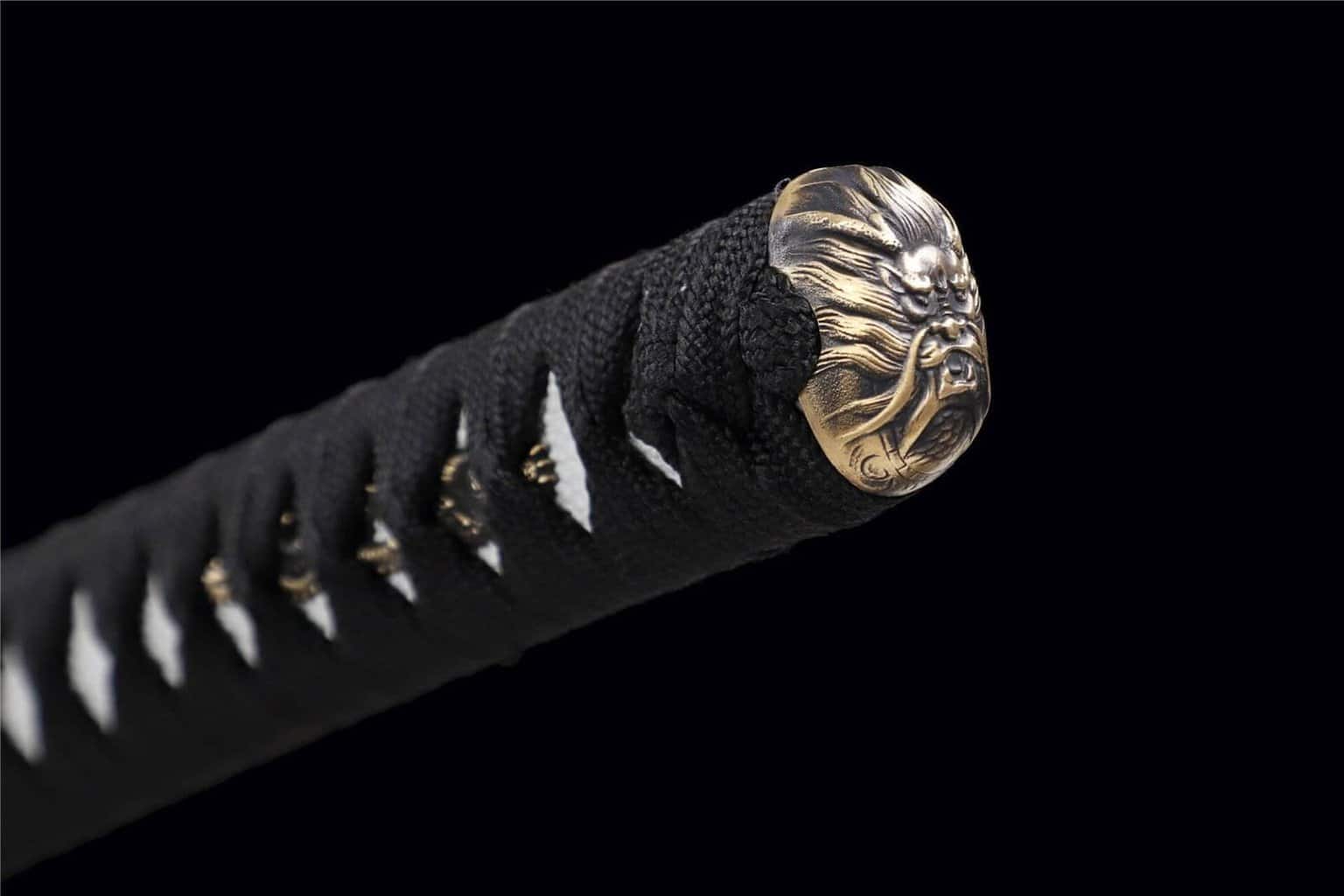 Katana con hoja morada