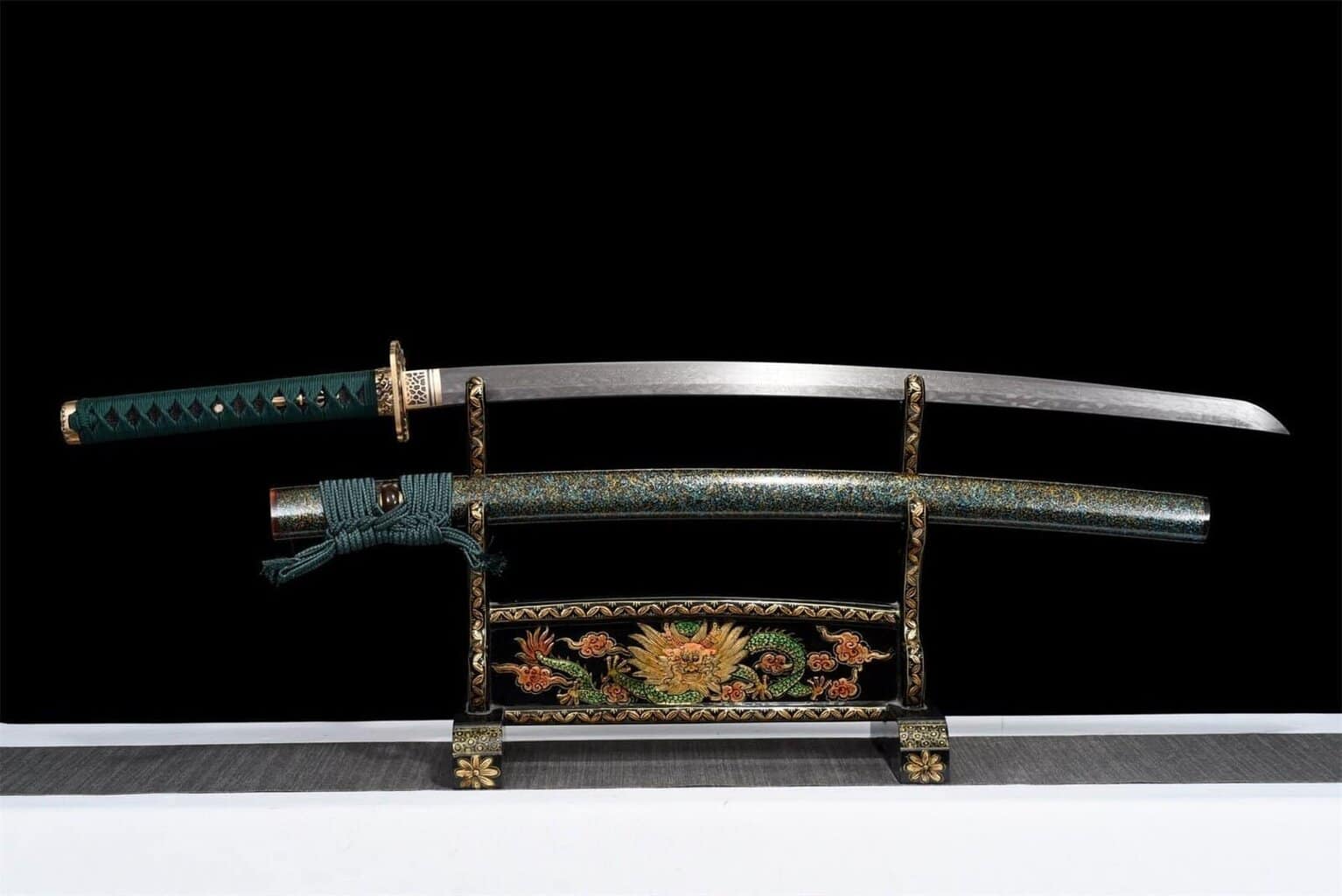 Katana Negra y Verde