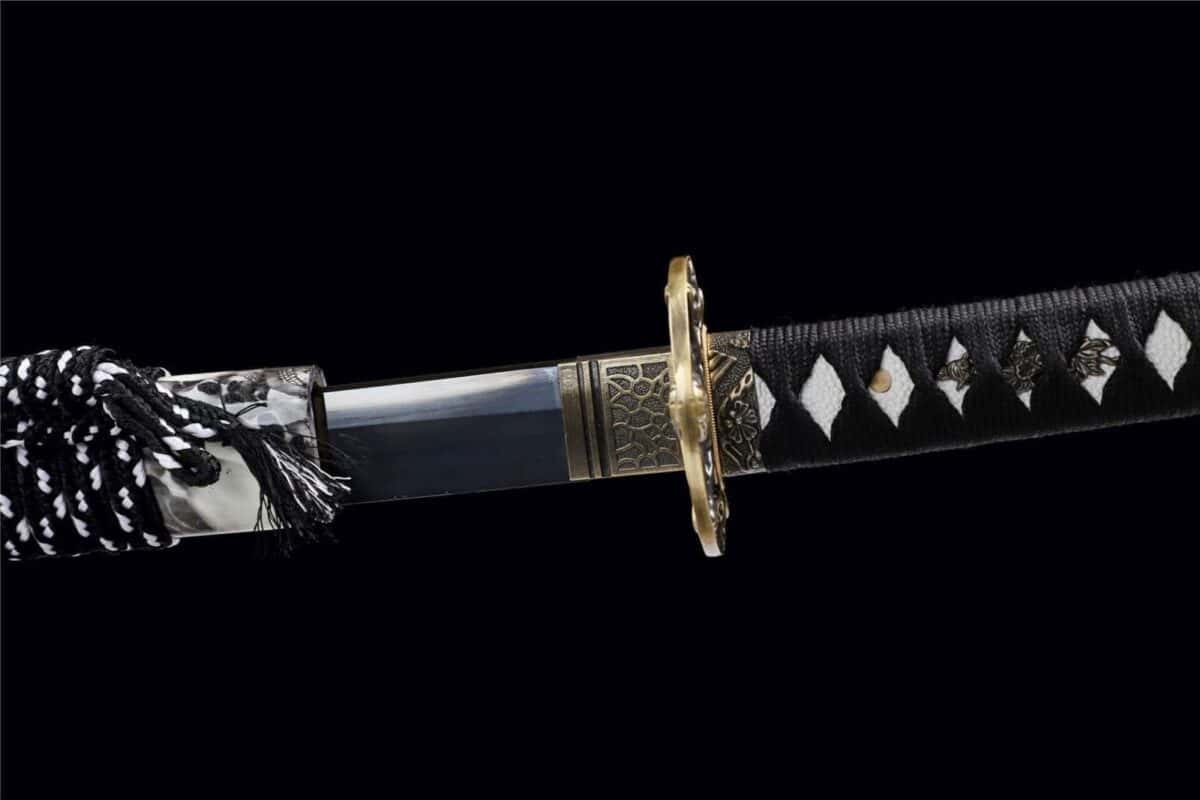 Katana Negra Funda Blanca