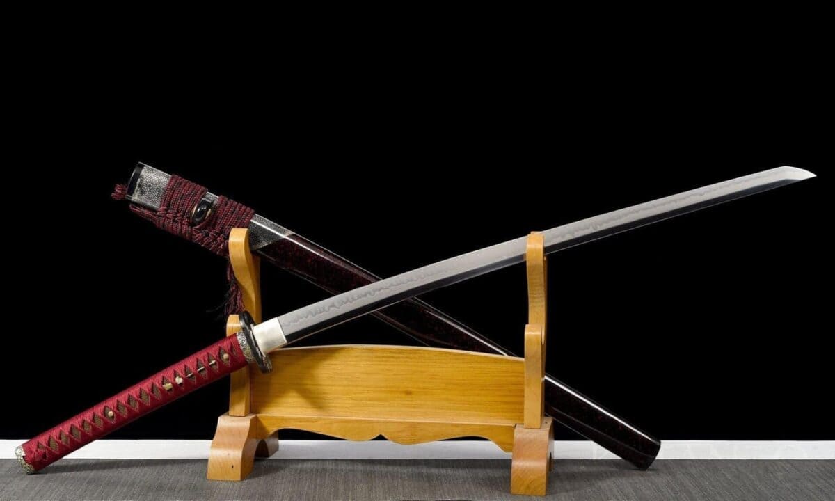 Katana Dragón Roja