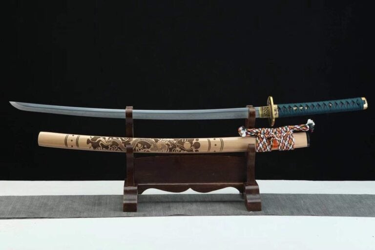 Katana Sable Verde, Hoja Afilada, Forjada a Mano