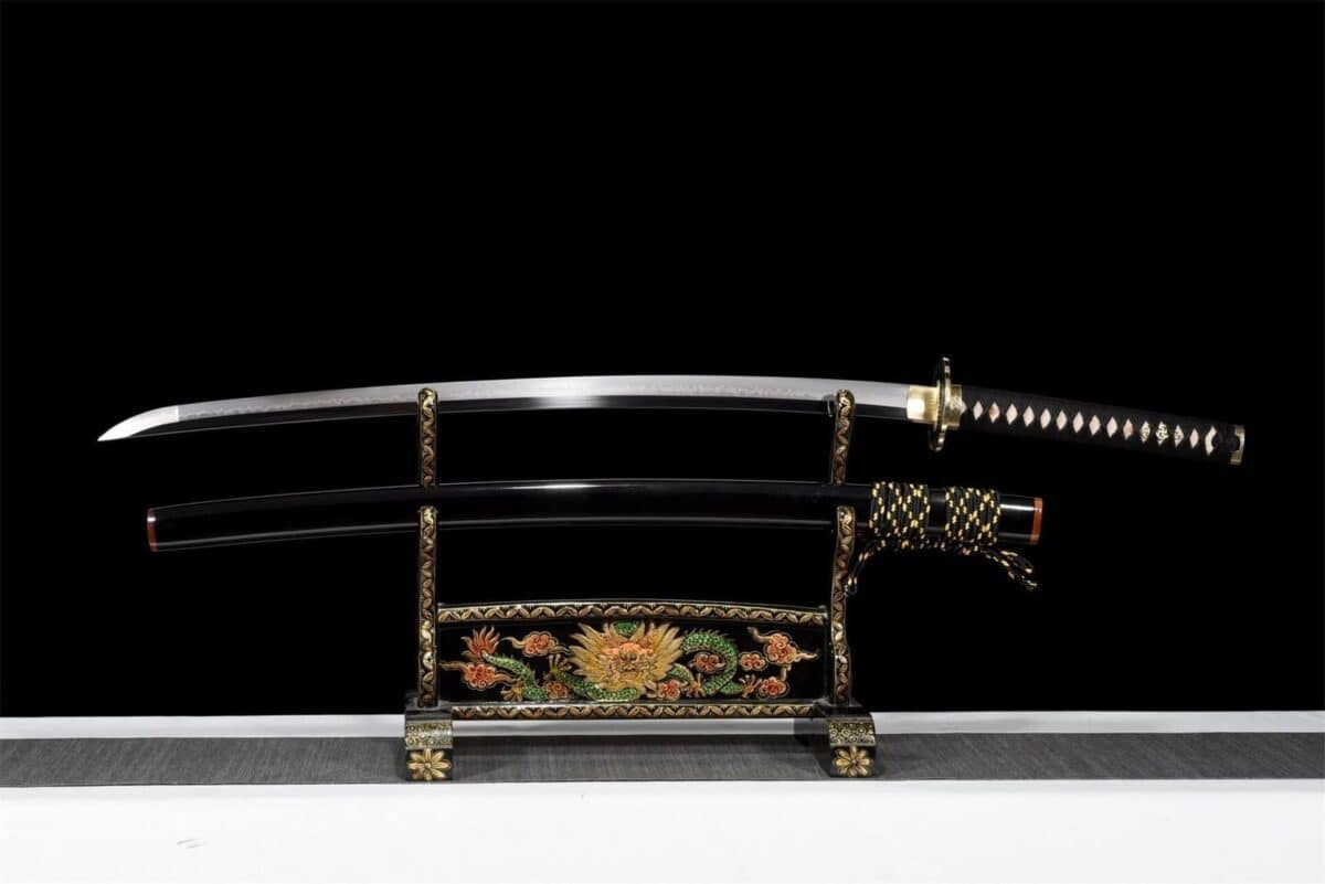 Espada Japonesa Blanca y Negra, Acero T10